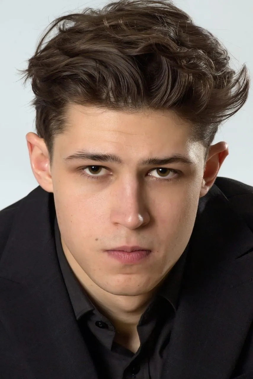 Арсений Гусев